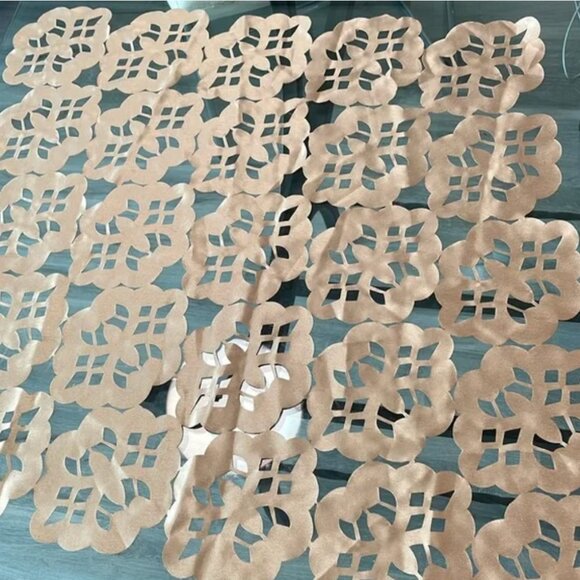 Handmade Satin Table Cloth - Picture 4 of 6